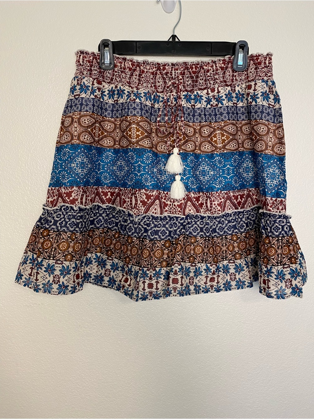 NWT BeachLunchLounge Clara Mini Skirt | Boho Patchwork Tassel | Size M